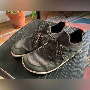 Vivo Barefoot Men’s Tracker Decon Low size 10 (43)